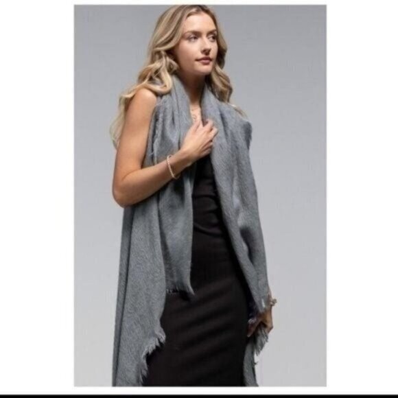 Soft Gray Sleeveless Fringe Wrap Scarf Shaw/Vest For Women - Picture 3 of 5